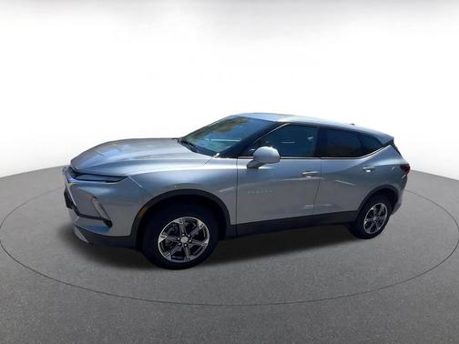 Sterling Gray Metallic 2026 Chevrolet Blazer 2LT