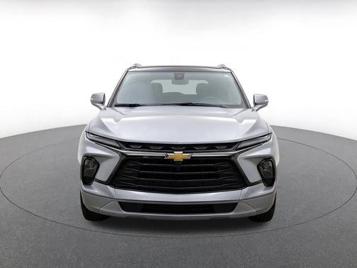 Sterling Gray Metallic 2026 Chevrolet Blazer 2LT