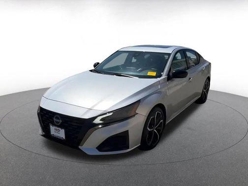2024 Nissan Altima SR FWD