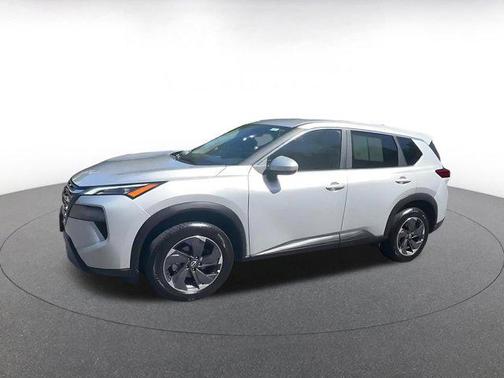 Brilliant Silver Metallic 2025 Nissan Rogue SV