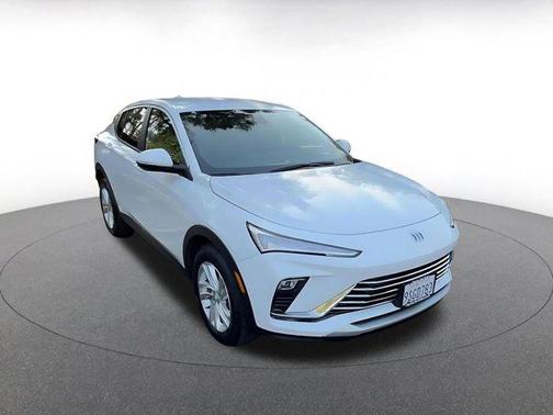 2025 Buick Envista Preferred FWD