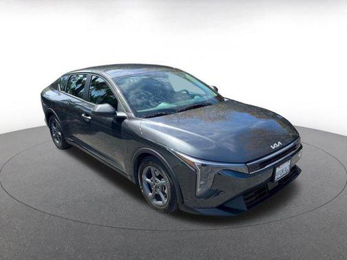 Interstellar Gray 2025 Kia K4 LXS
