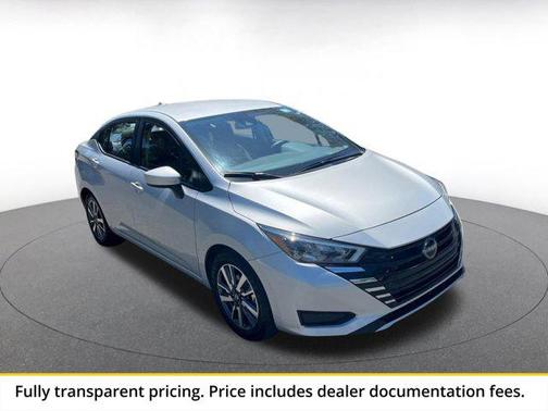Brilliant Silver Metallic 2025 Nissan Versa 1.6 SV