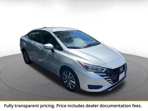 Brilliant Silver Metallic 2025 Nissan Versa 1.6 SV
