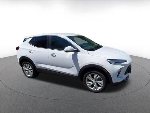 Summit White 2025 Buick Encore GX Preferred