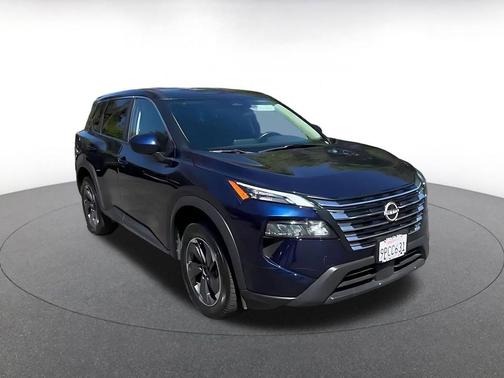 Deep Ocean Blue Pearl 2025 Nissan Rogue SV
