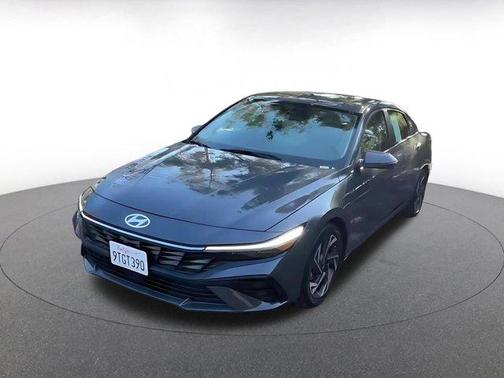 2025 Hyundai ELANTRA HEV Limited