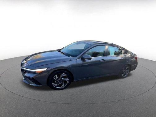 2025 Hyundai ELANTRA HEV Limited