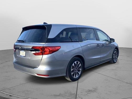 2024 Honda Odyssey 