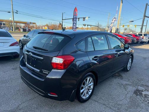 2014 Subaru Impreza 2.0i Premium