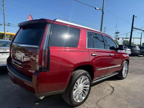 2017 Cadillac Escalade Sport