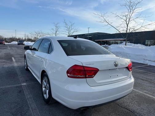 2013 Volkswagen Passat 2.5 SE