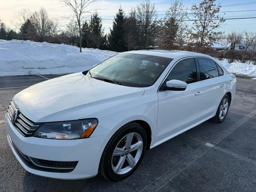 2013 Volkswagen Passat 2.5 SE