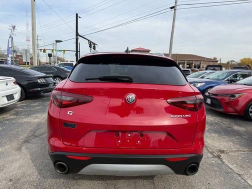 2018 Alfa Romeo Stelvio Ti Sport