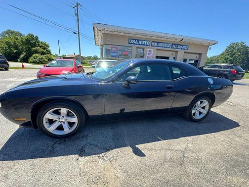 Blackberry Pearlcoat 2012 Dodge Challenger SXT