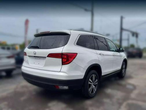 2018 Honda Pilot EX