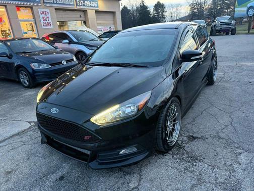 2018 Ford Focus ST 