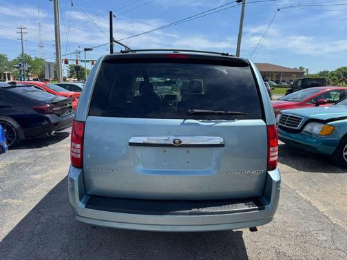 Clearwater Blue Pearlcoat 2010 Chrysler Town & Country Touring