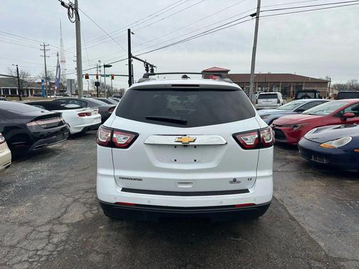 2017 Chevrolet Traverse 1LT