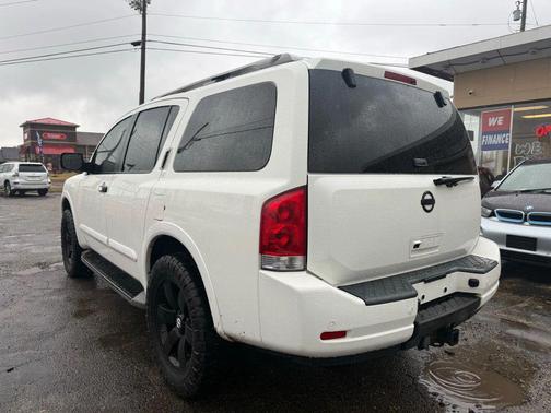 2008 Nissan Armada LE