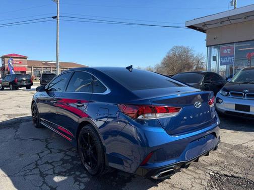 2019 Hyundai SONATA Sport