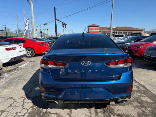 2019 Hyundai SONATA Sport