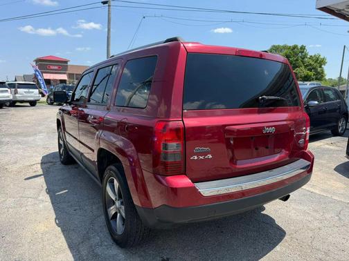 Granite Crystal Metallic Clearcoat 2016 Jeep Patriot Sport