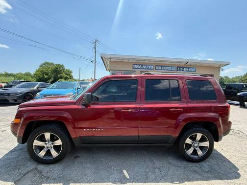 Granite Crystal Metallic Clearcoat 2016 Jeep Patriot Sport