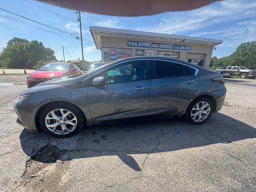 Heather Gray Metallic 2017 Chevrolet Volt Premier