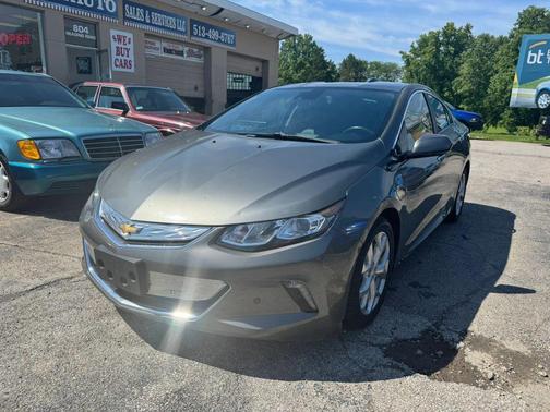 Heather Gray Metallic 2017 Chevrolet Volt Premier