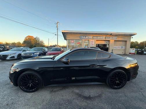2016 Ford Mustang V6