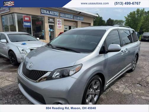 2014 Toyota Sienna SE