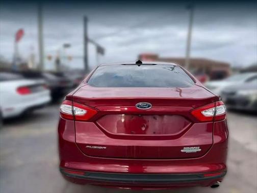 2016 Ford Fusion SE
