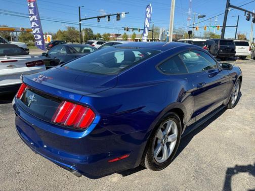 2015 Ford Mustang V6