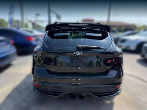 2017 Ford Focus ST