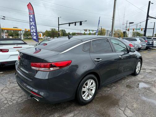2016 Kia Optima LX