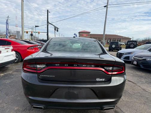 2019 Dodge Charger SXT