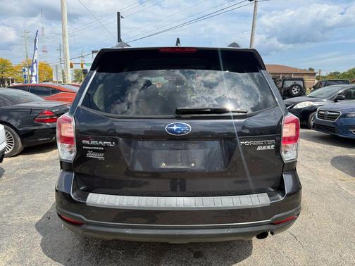 2017 Subaru Forester 2.5i Touring