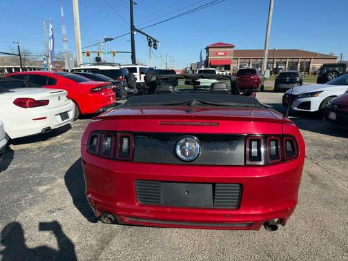 2013 Ford Mustang V6 Premium