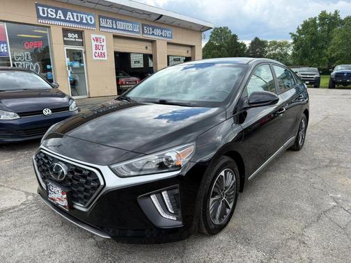 Black Noir Pearl 2021 Hyundai IONIQ Plug-In Hybrid SE