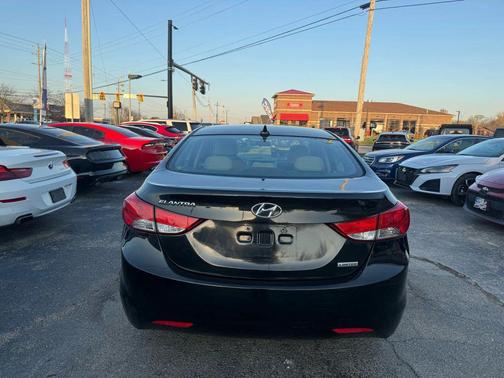 2013 Hyundai ELANTRA Limited