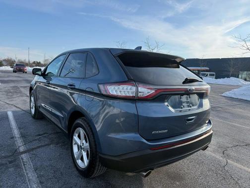 2018 Ford Edge SE