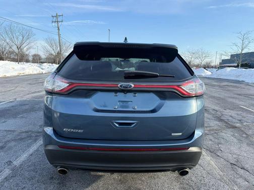 2018 Ford Edge SE