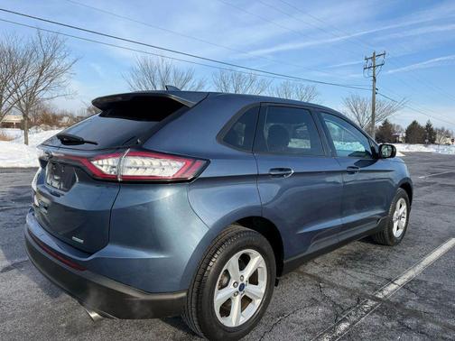 2018 Ford Edge SE
