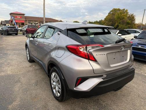 2020 Toyota C-HR LE