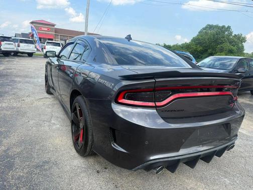 Granite Pearlcoat 2017 Dodge Charger SE