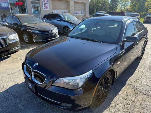 2008 BMW 528 528i Sedan 4D