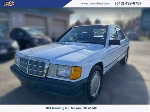 1987 Mercedes-Benz 190 190E 4D Sedan 2.3