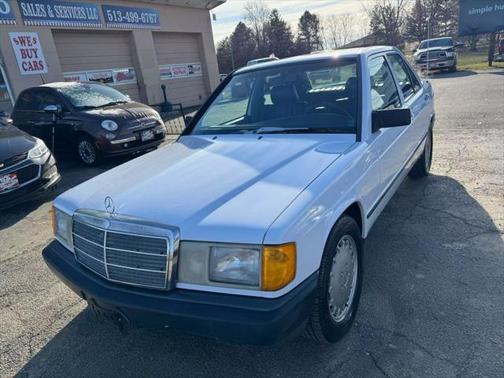 1987 Mercedes-Benz 190 190E 4D Sedan 2.3