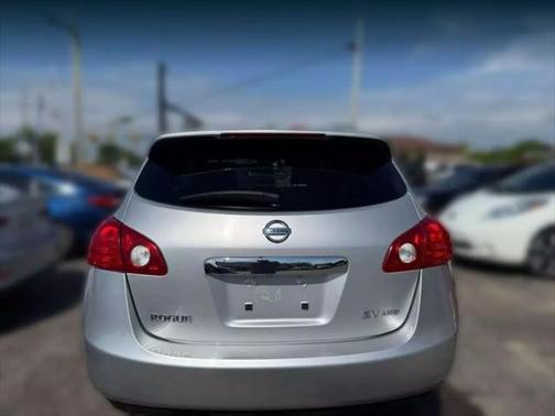 2013 Nissan Rogue SV